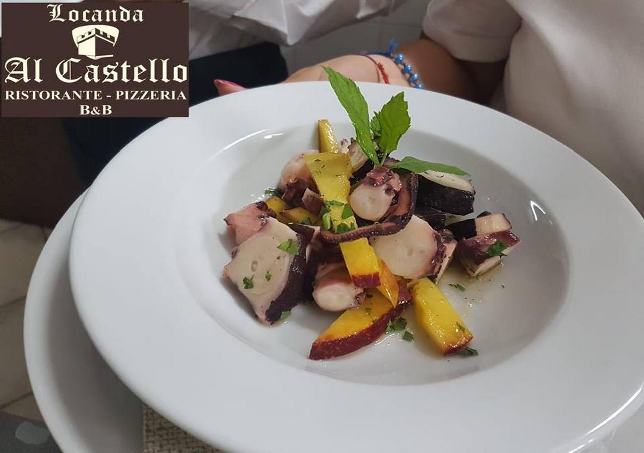 La Locanda al Castello Pulsano Esterno foto