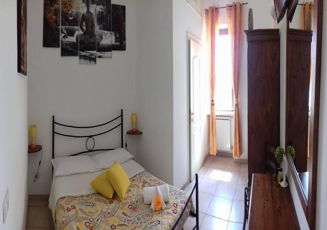 La Locanda al Castello Pulsano Esterno foto