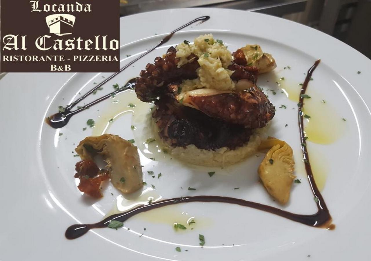 La Locanda al Castello Pulsano Esterno foto