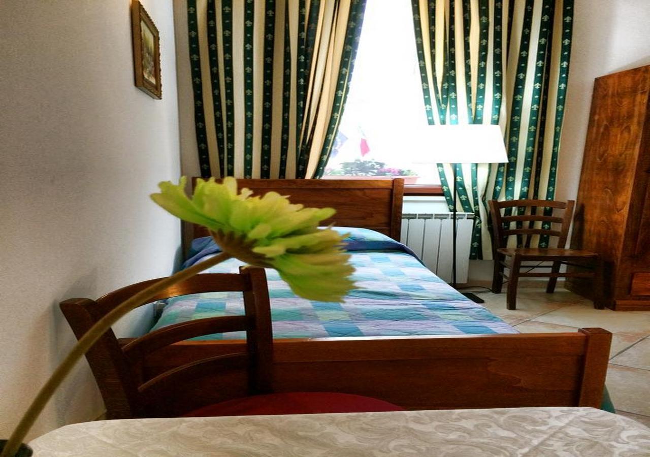 La Locanda al Castello Pulsano Esterno foto